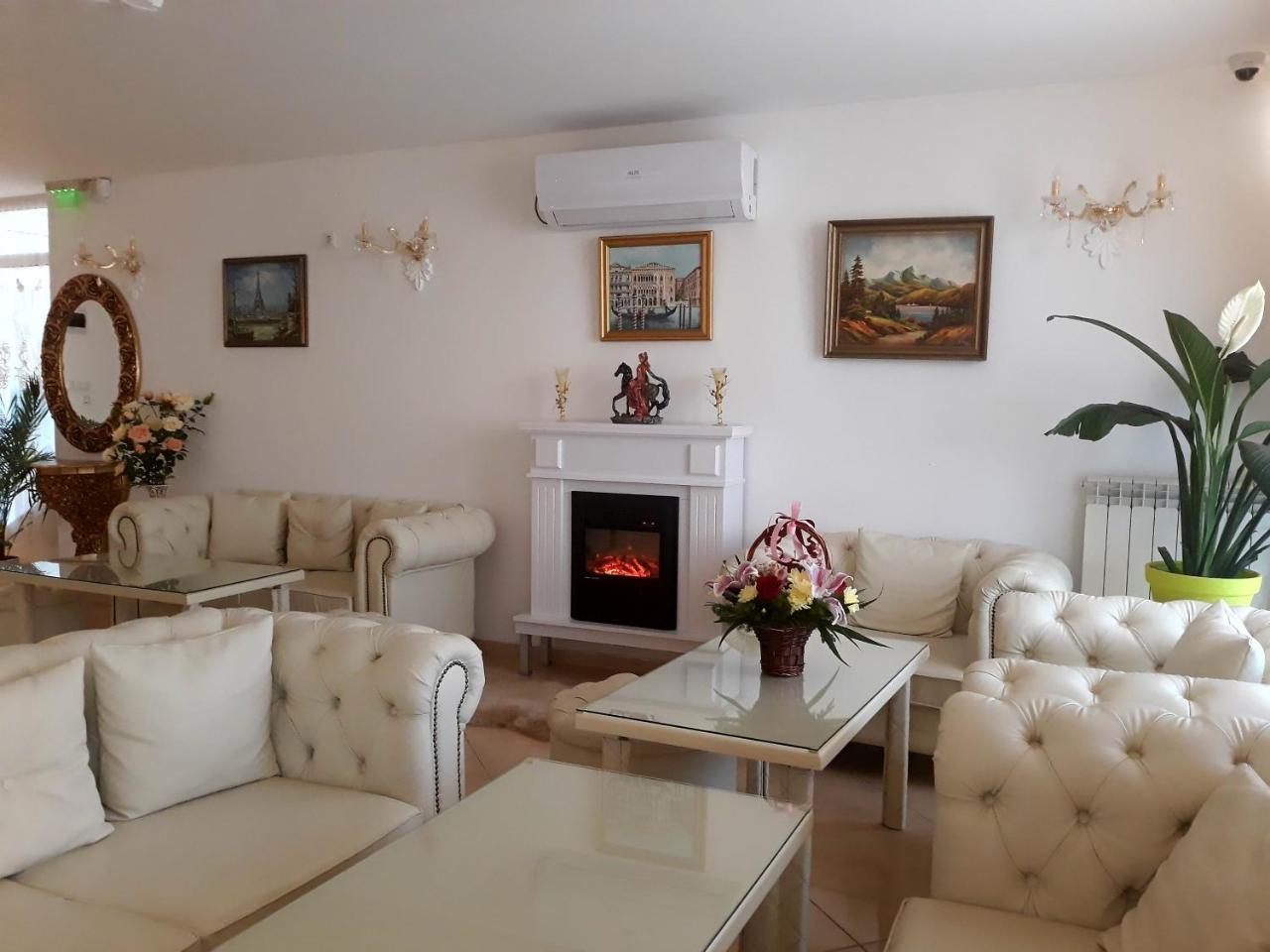 Hotel Dalia - Μπάνκια Εξωτερικό φωτογραφία