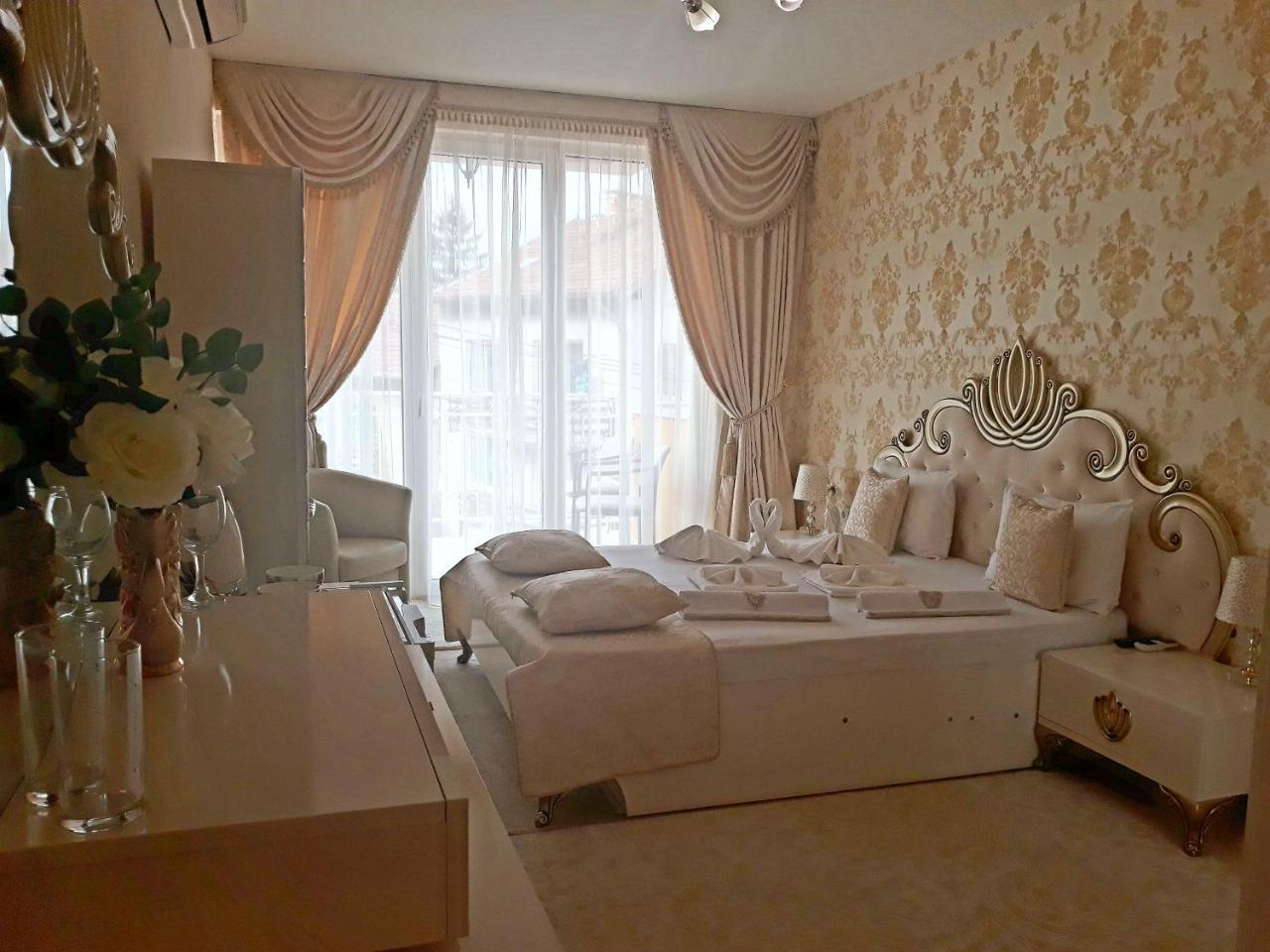 Hotel Dalia - Μπάνκια Εξωτερικό φωτογραφία